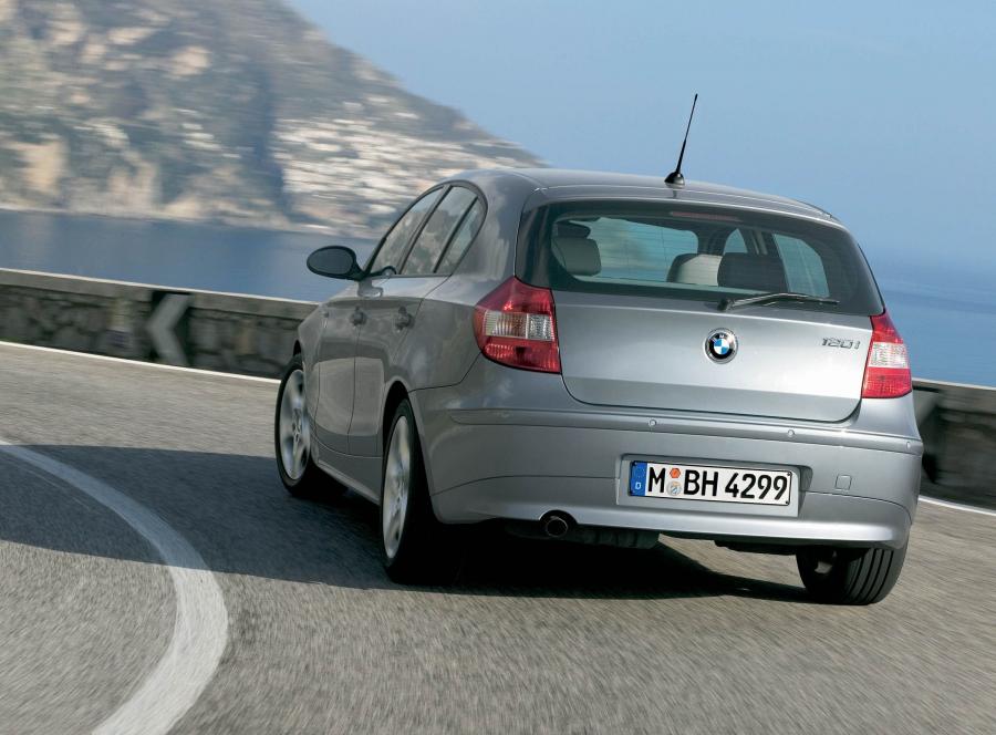  BMW 1-Series 5-Door 2005 года  (фото 161 из 187)